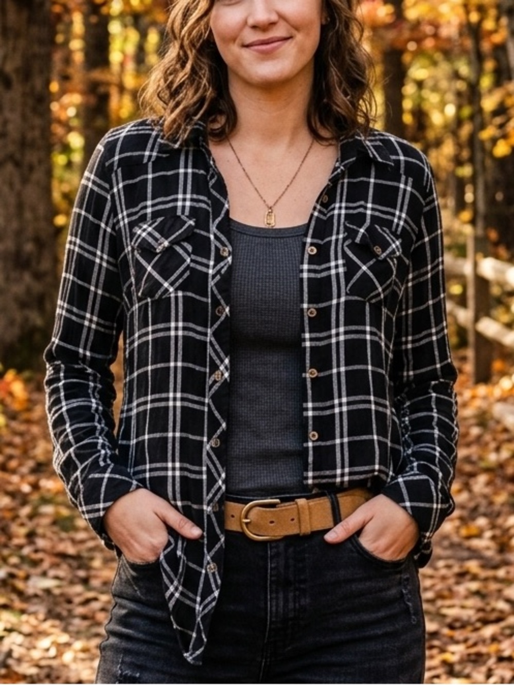 Angie | Long Sleeve Buttondown Shirt Black White Plaid Small Rayon Western Soft